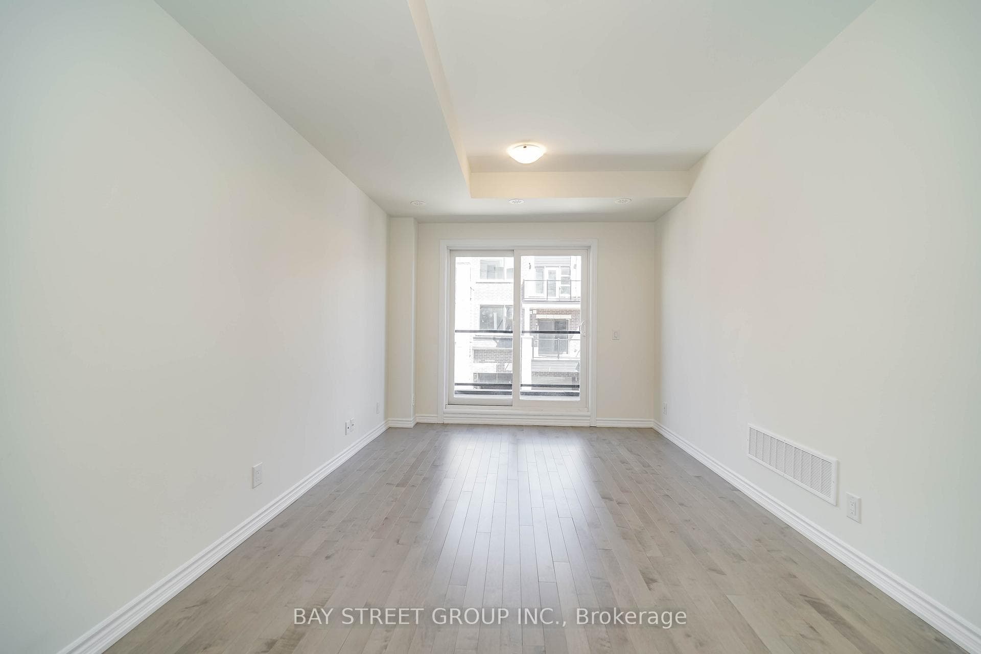 14 Gothenburg Lane photo 16