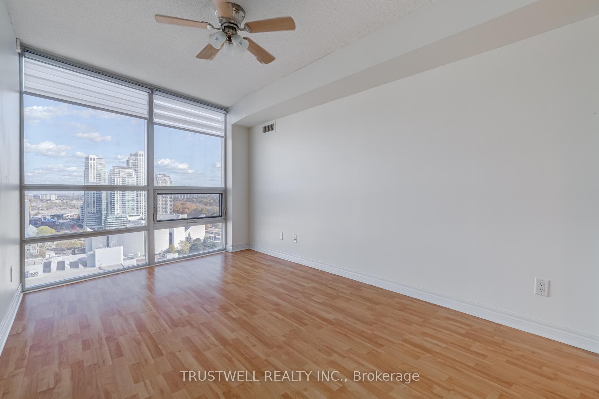 83 Borough Drive Unit 2007 photo 15