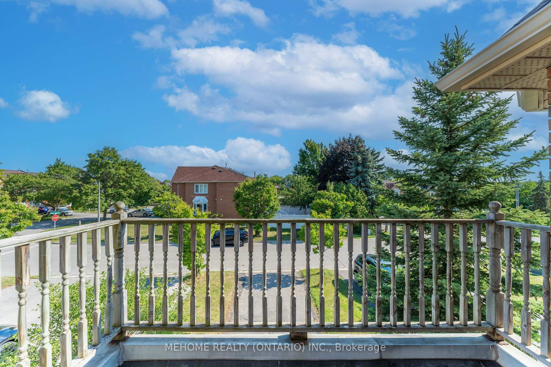 6 Thames Court photo 45