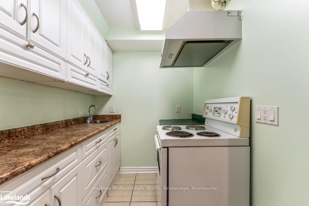 92 OLDHILL Street photo 35