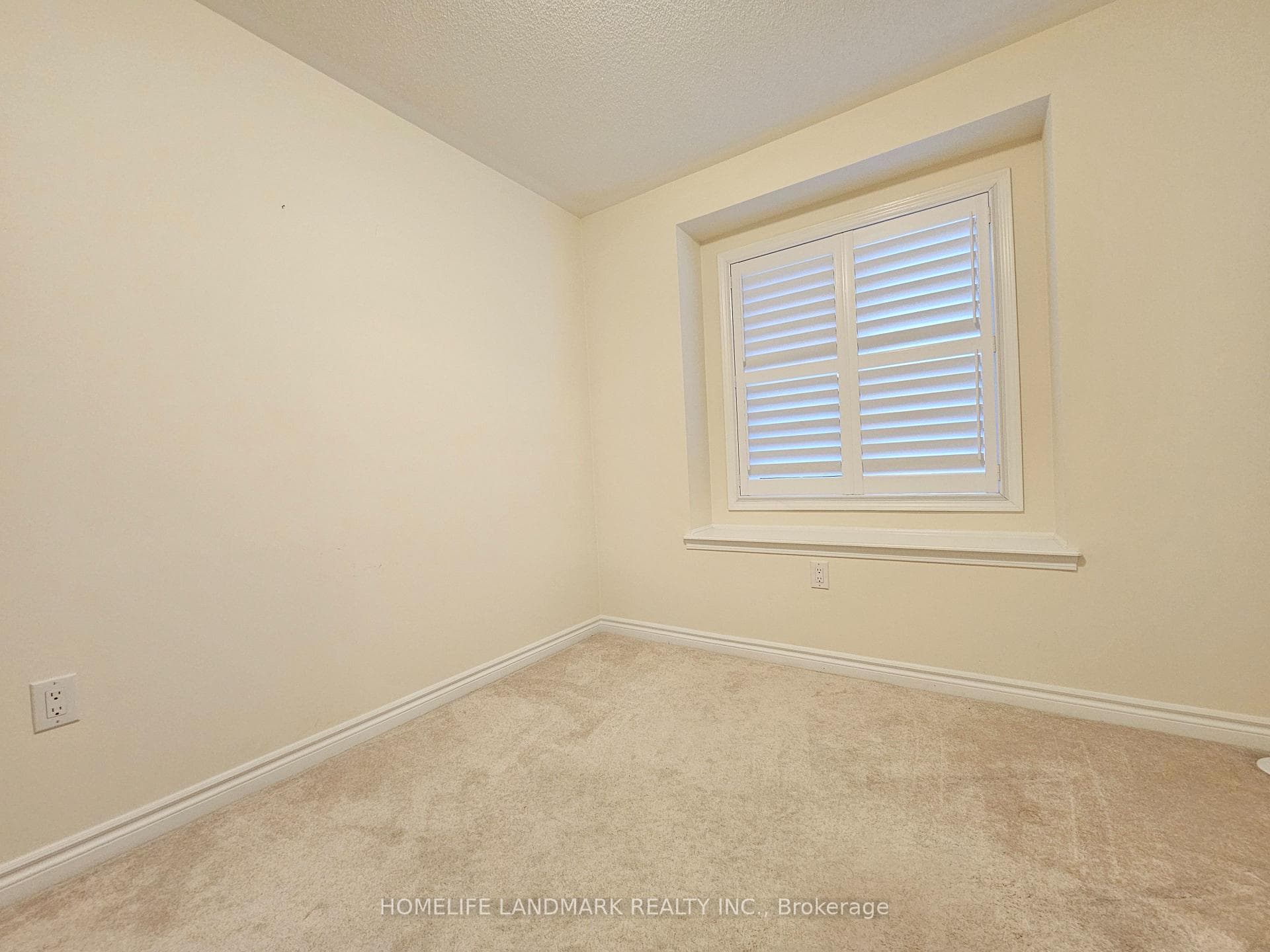 10 Windflower Way photo 8