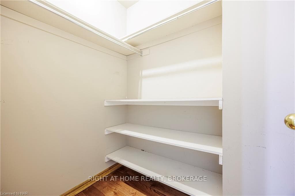 150 DOROTHY Street photo 17