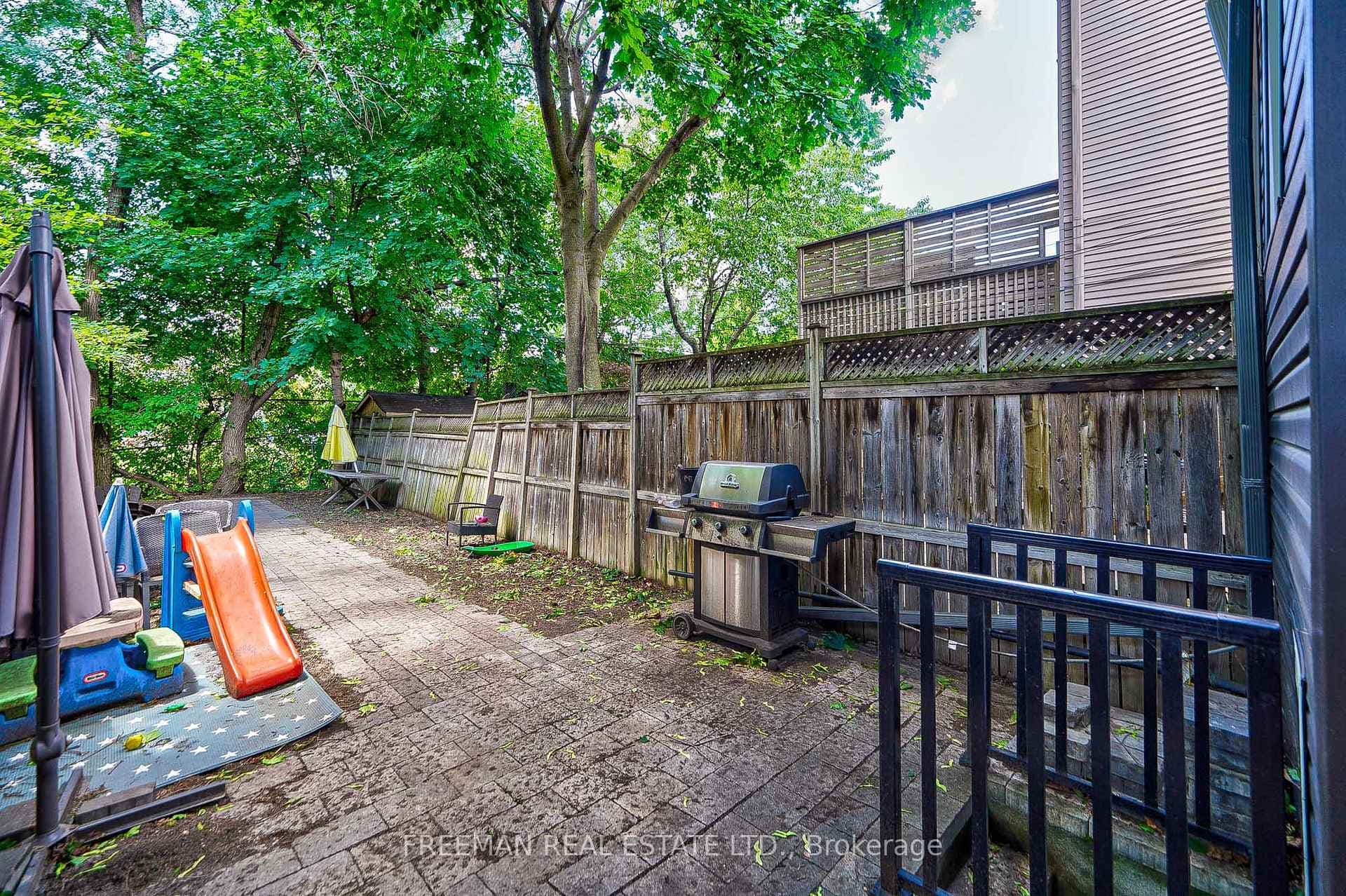 20 Greensides Avenue photo 21