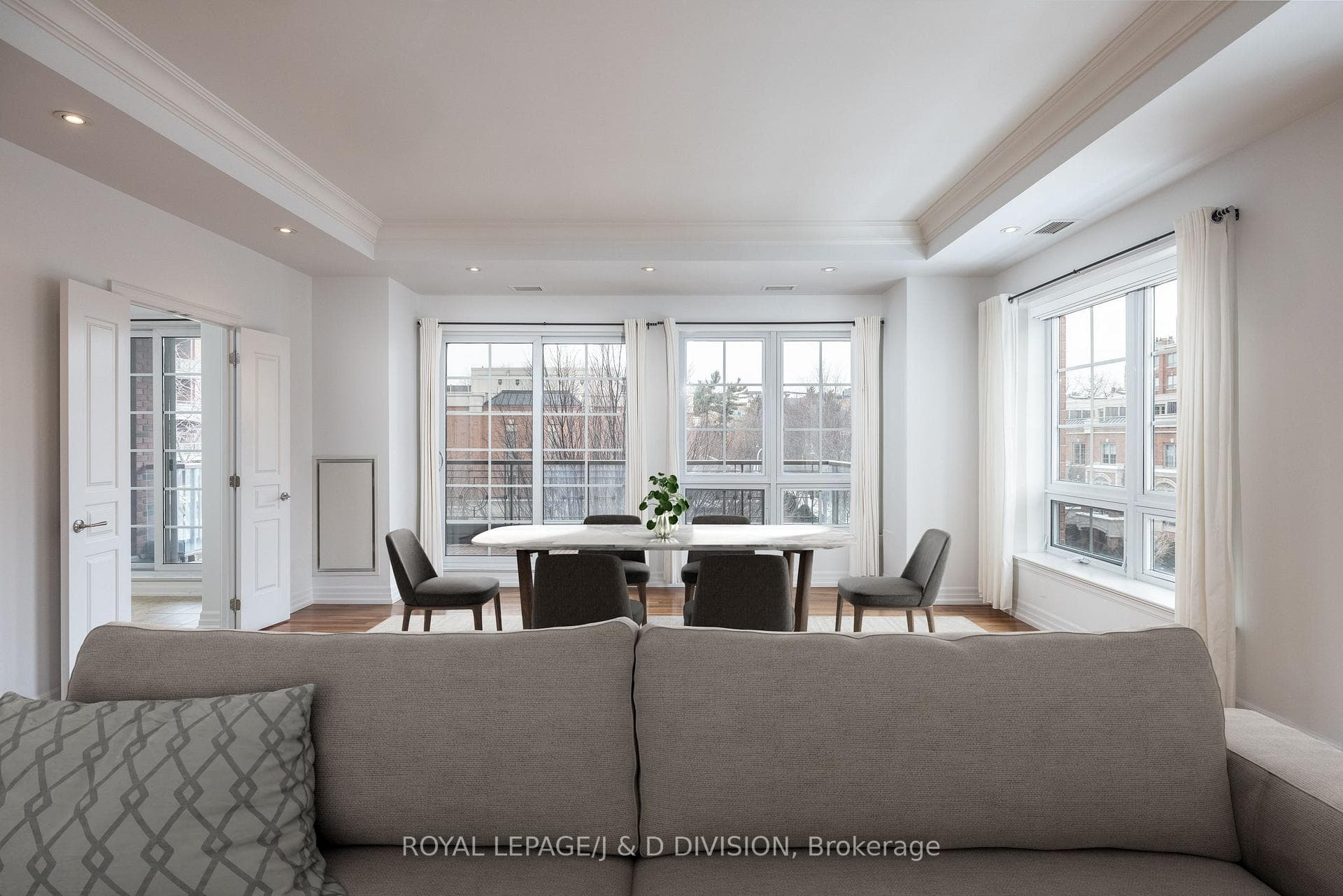 20 Burkebrook Place Unit 311 photo 6