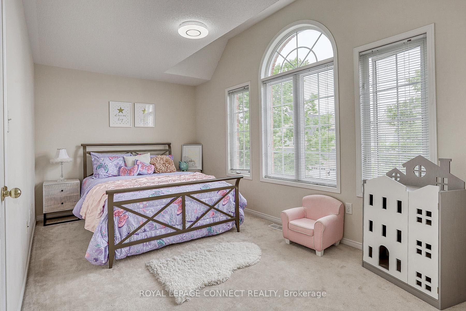 Bedroom 4 with 4-Piece Ensuite