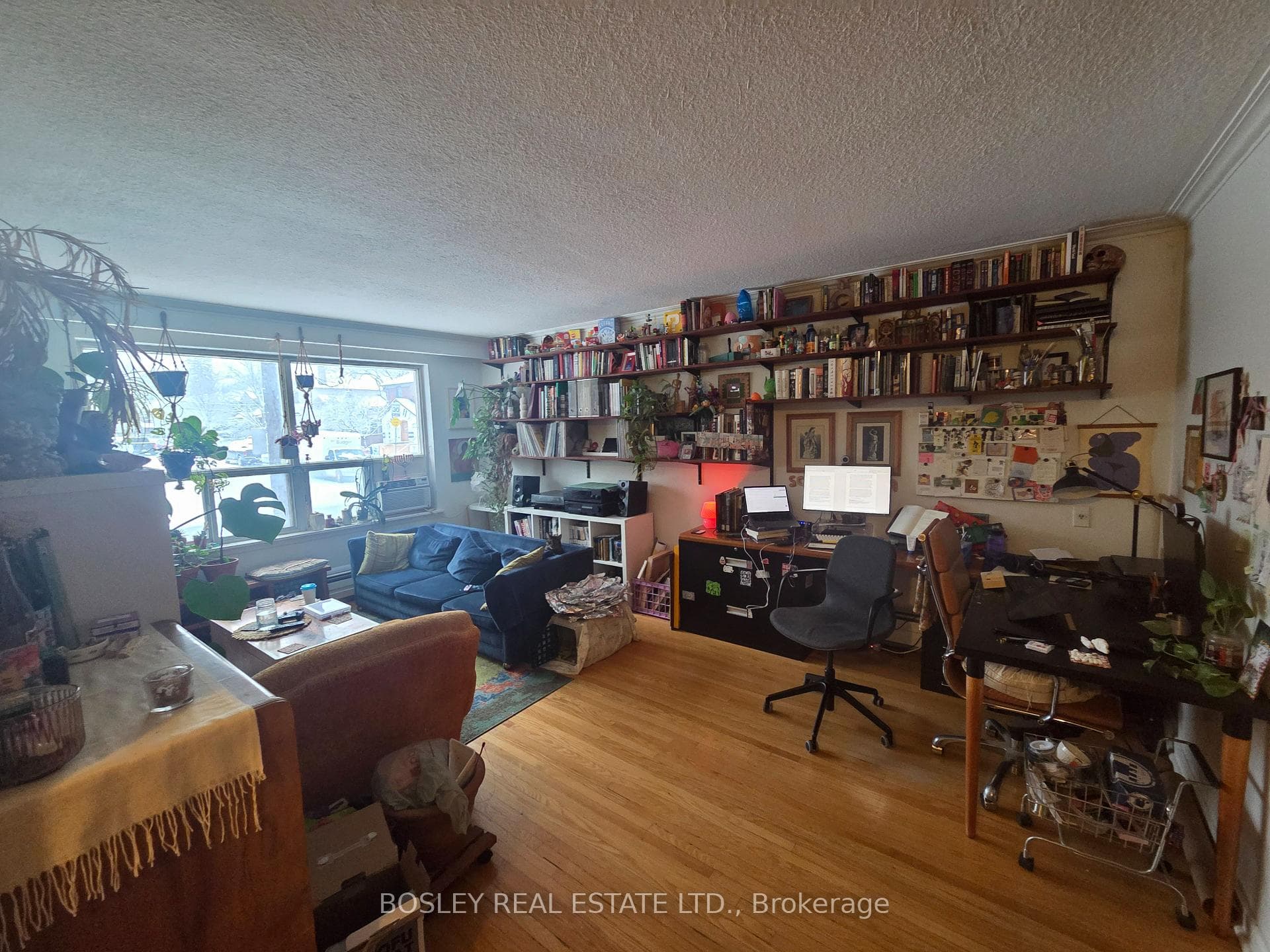 545 Davisville Avenue photo 9