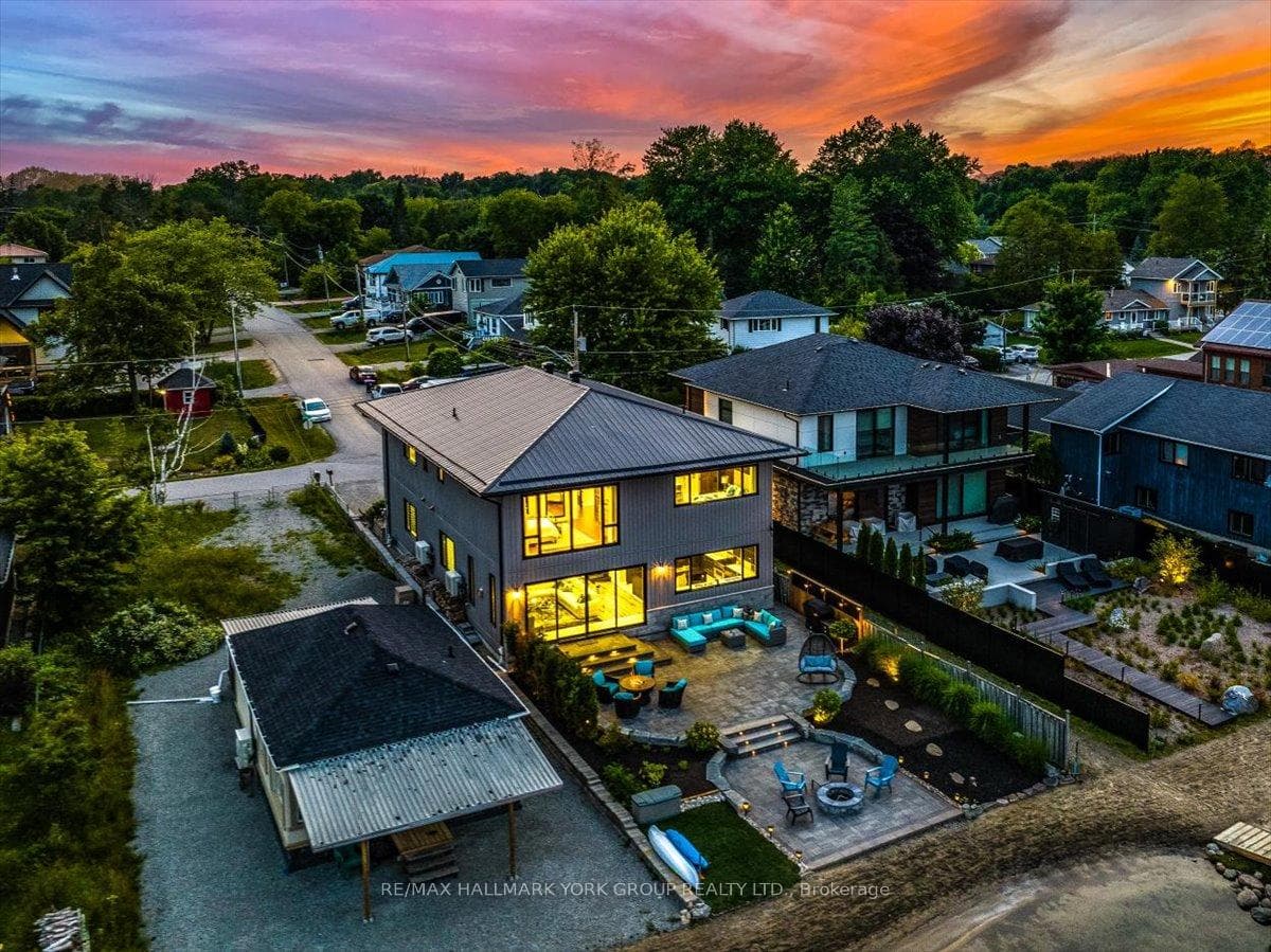 919 Adams Road Innisfil - built in 2019