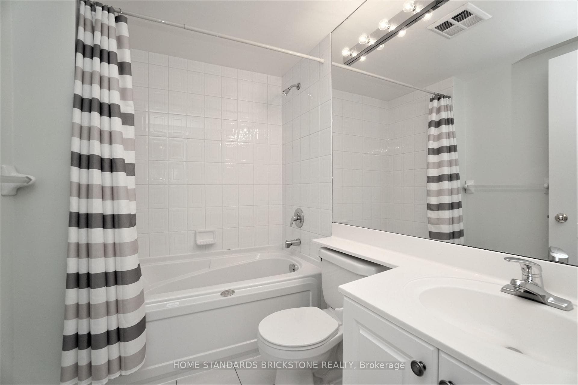 18 Willam Carson Crescent Unit 715 photo 18