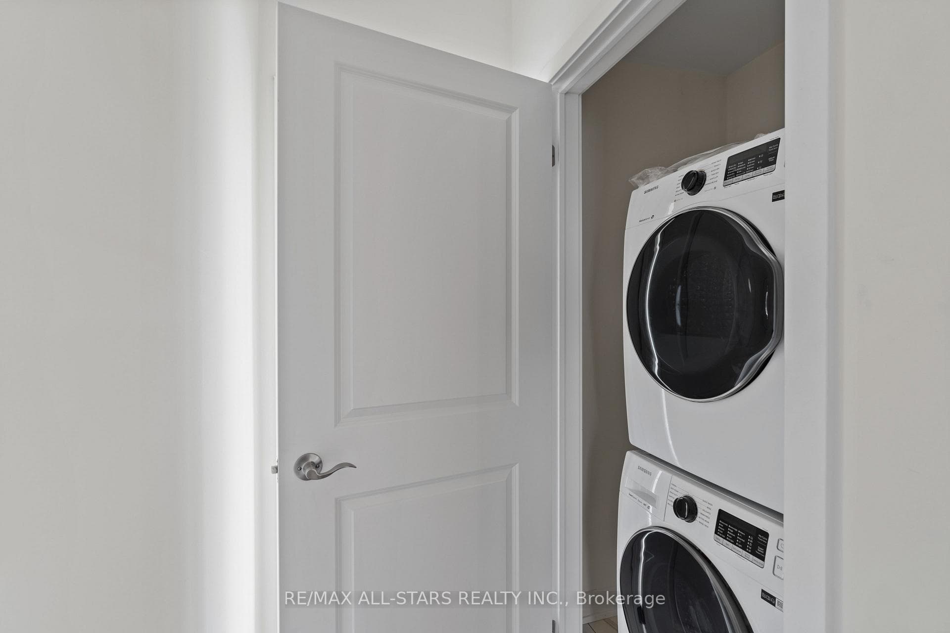 1869 Muskoka Road 118 N/A Unit 31 photo 23