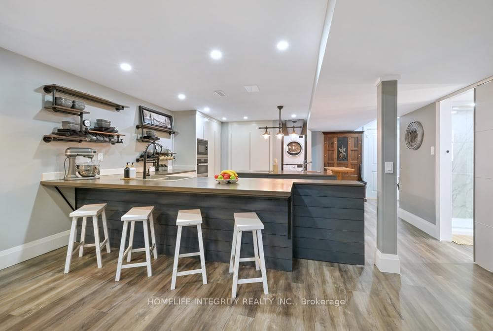 BASEMENT BREAKFAST BAR