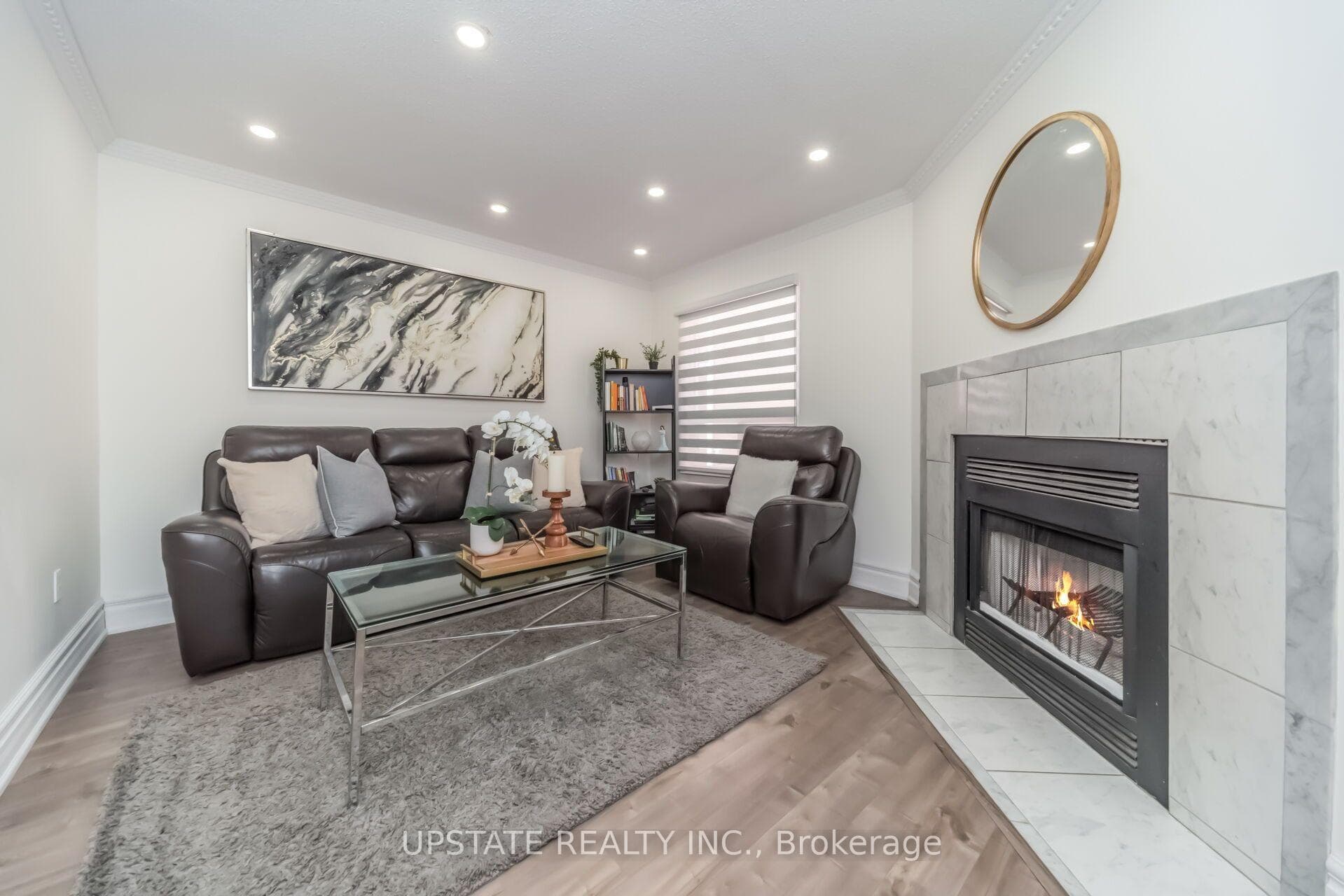 145 Valonia Drive photo 6