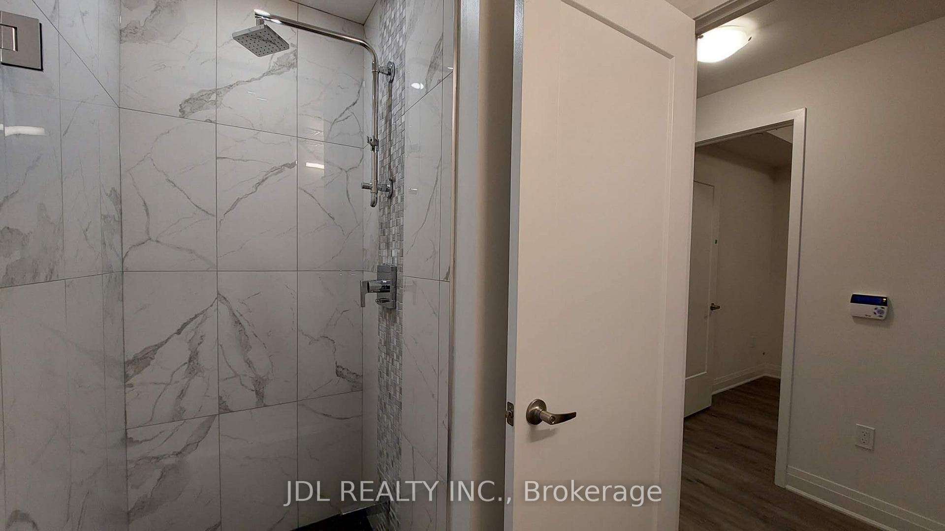 70 Princess Street Unit 2712 E photo 2