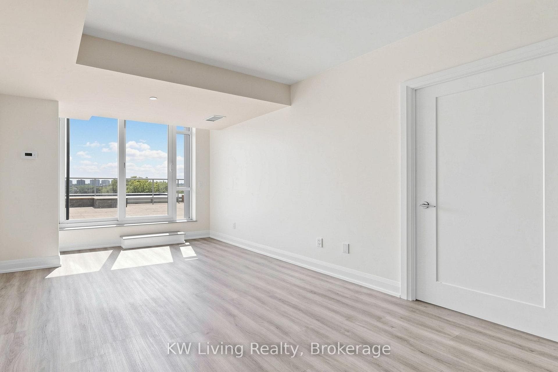 18 Graydon Hall Drive Unit 312 photo 2