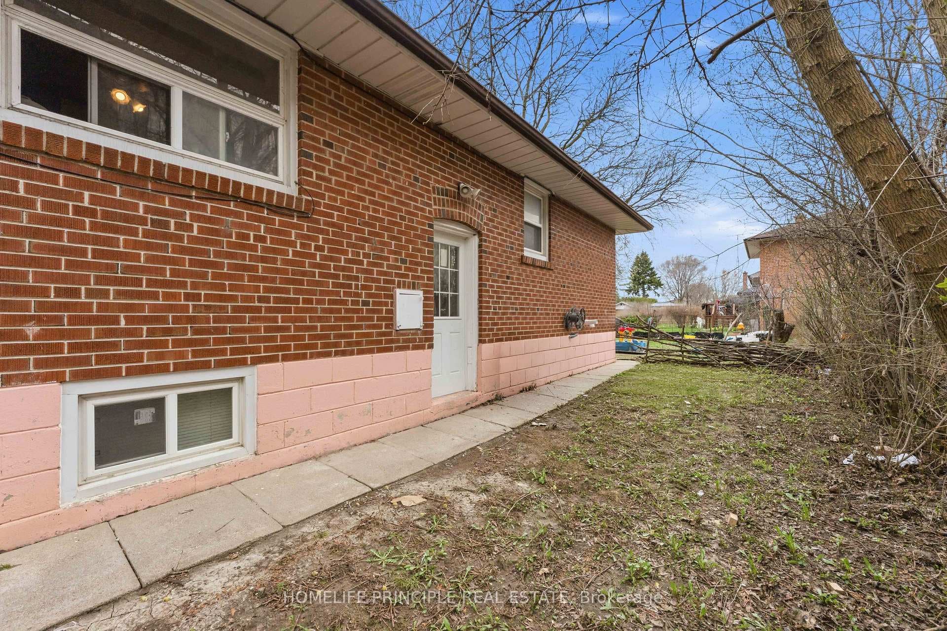 116 Shaftesbury Street Unit B1-Bsmt photo 5