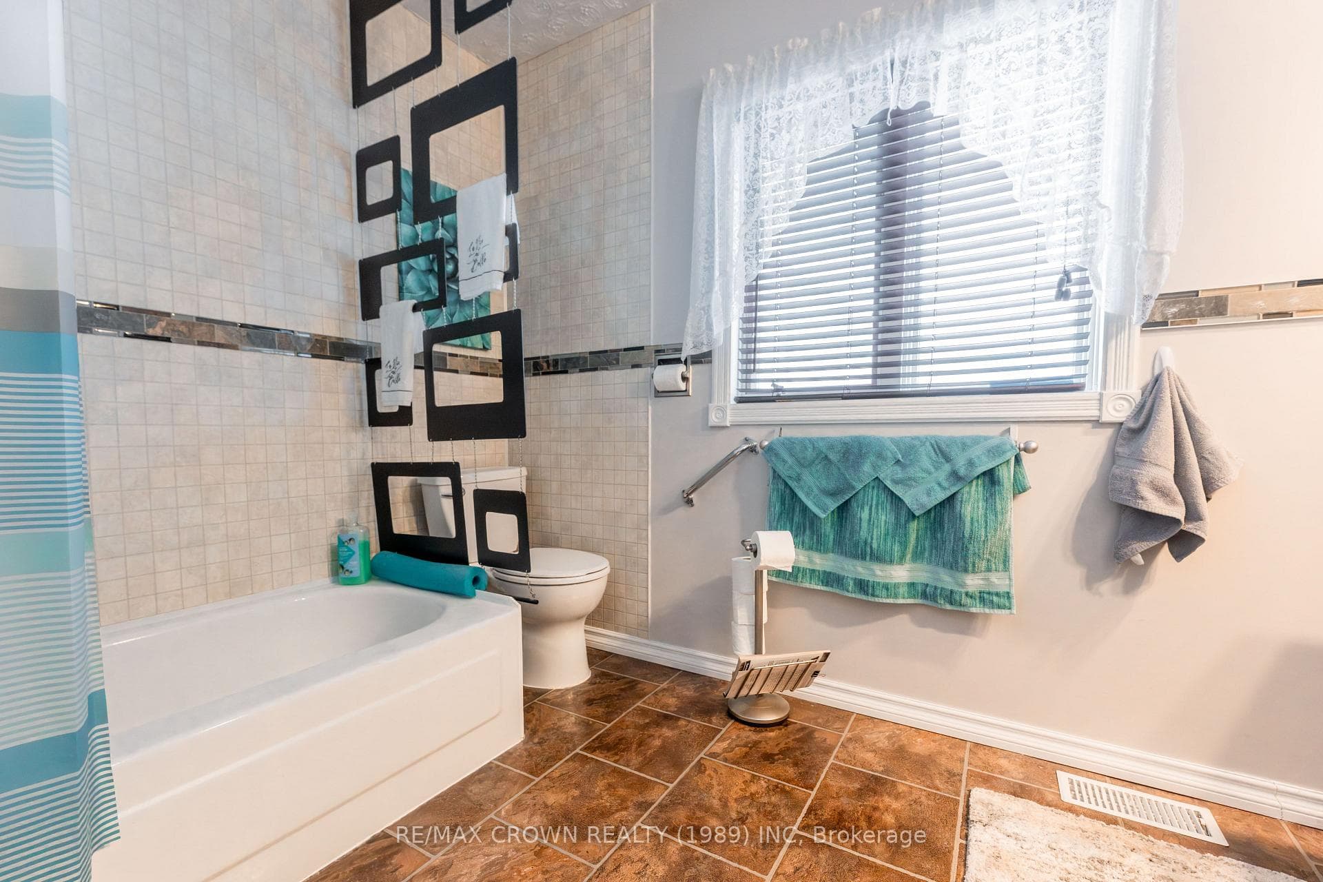 78 Devonshire Street photo 16