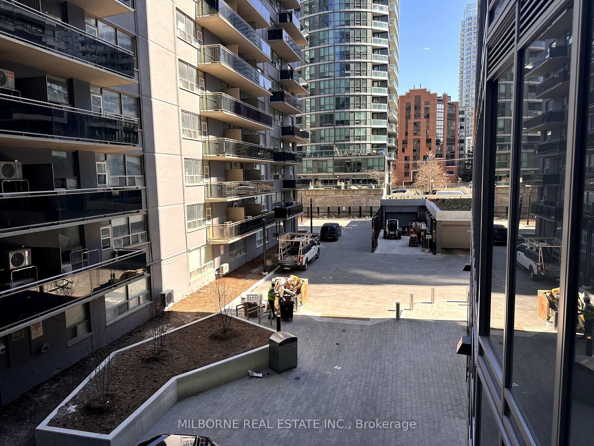 73 Broadway Avenue Unit 205 photo 15