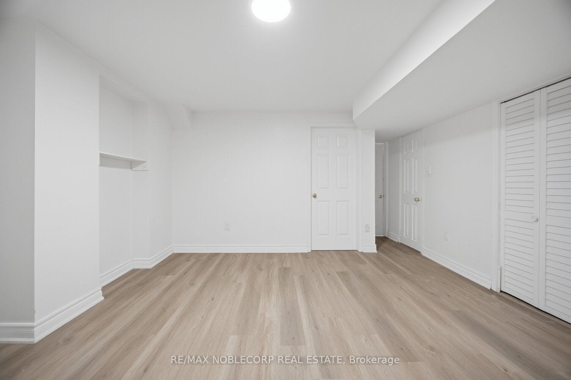 66 Cinrickbar Drive photo 42