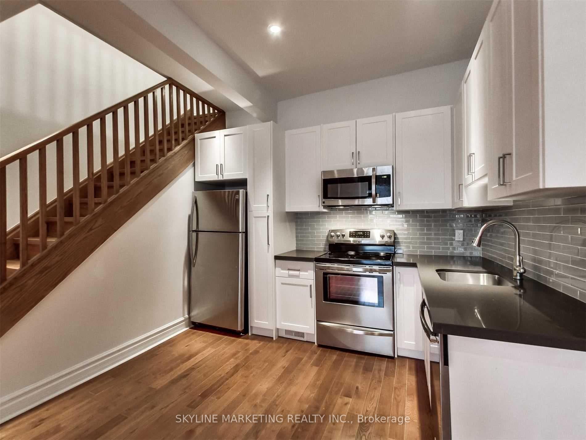809 Dovercourt Road Unit Upper photo 11