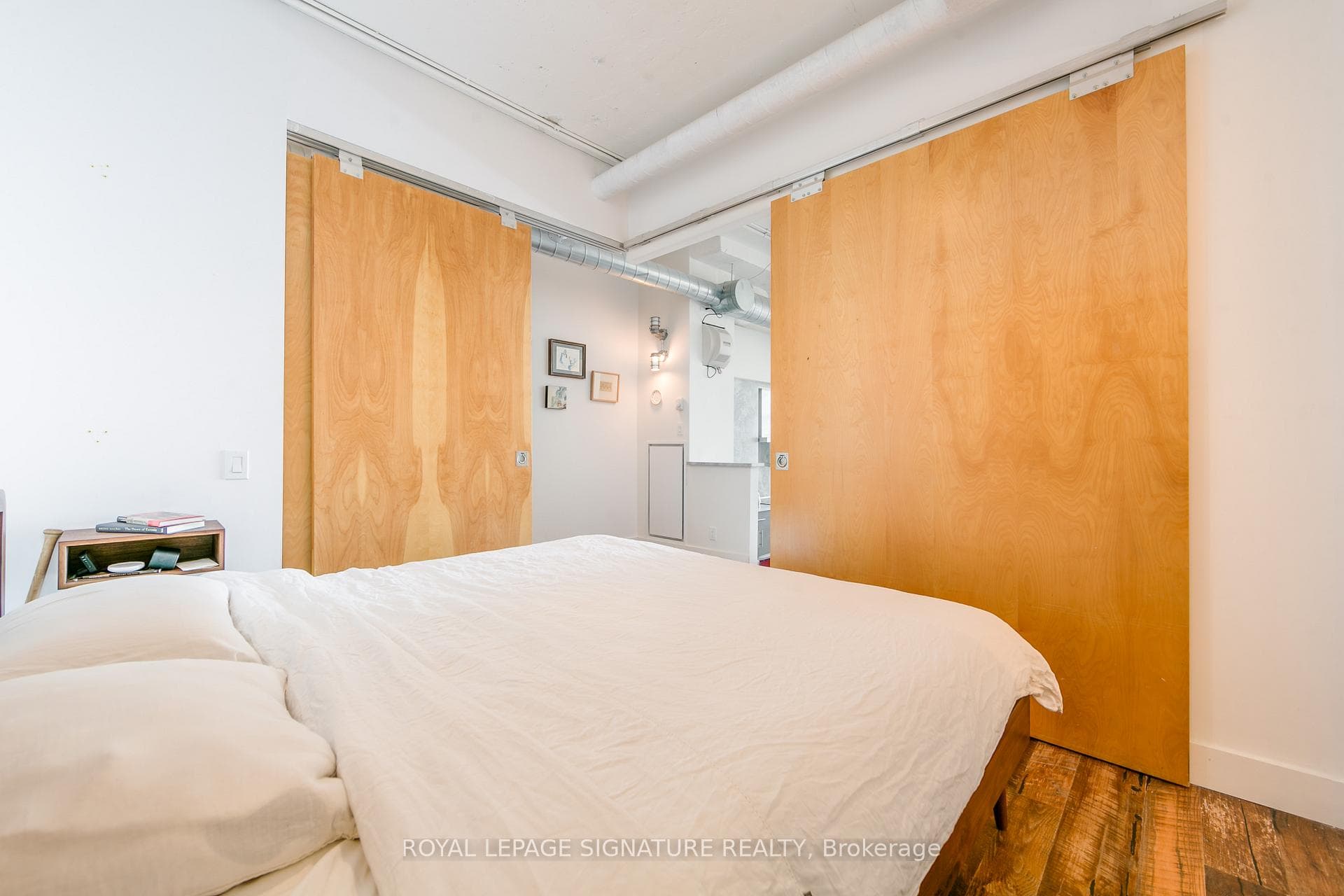 155 Dalhousie Street Unit 842 photo 32