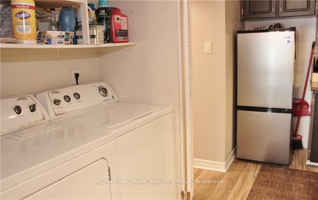 14 Sweetbriar Circle Unit 4 photo 11