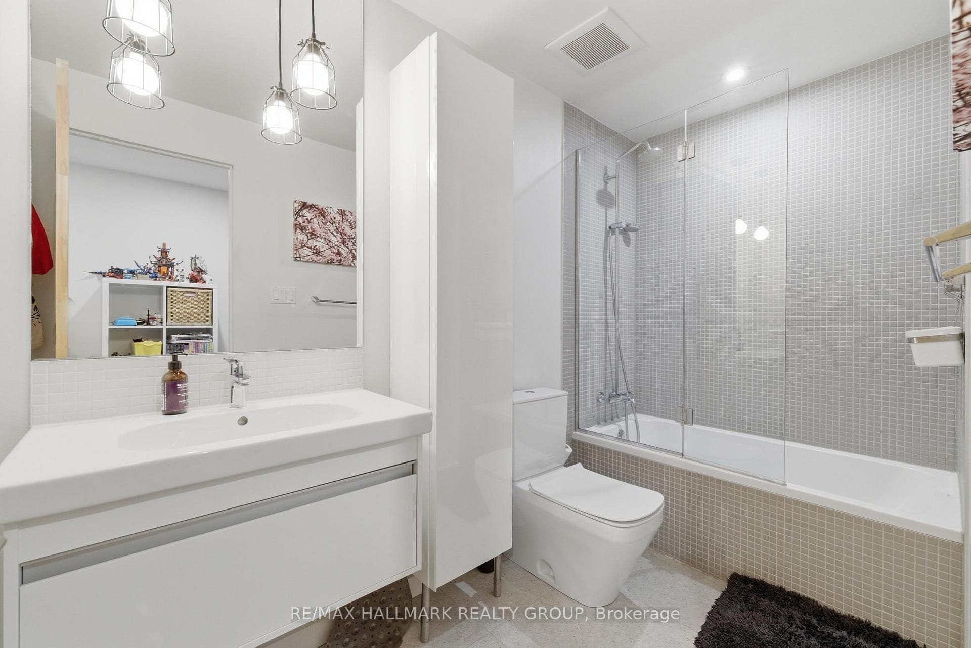 23 Helena Street Unit A photo 18