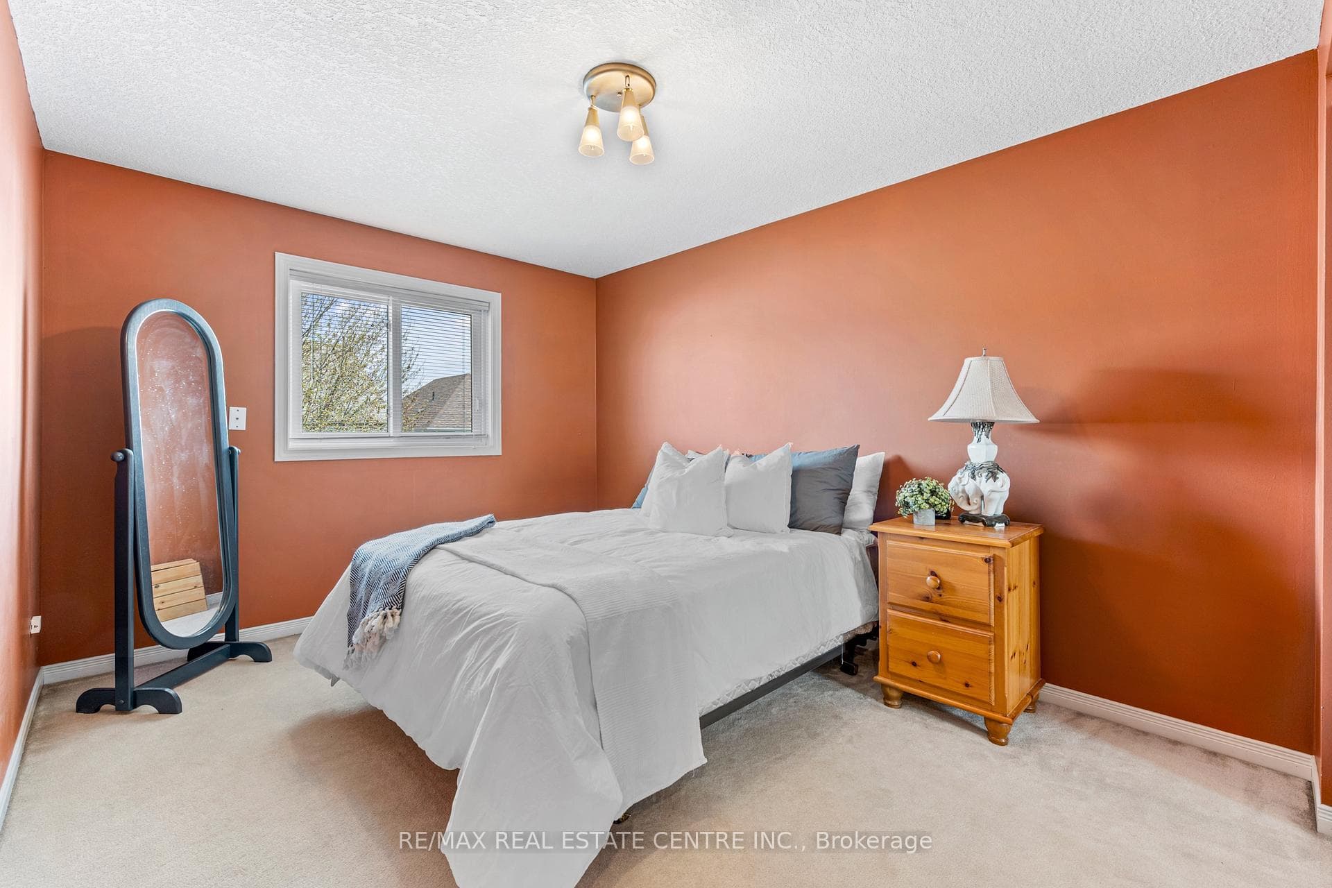 255 Gatehouse Drive photo 29
