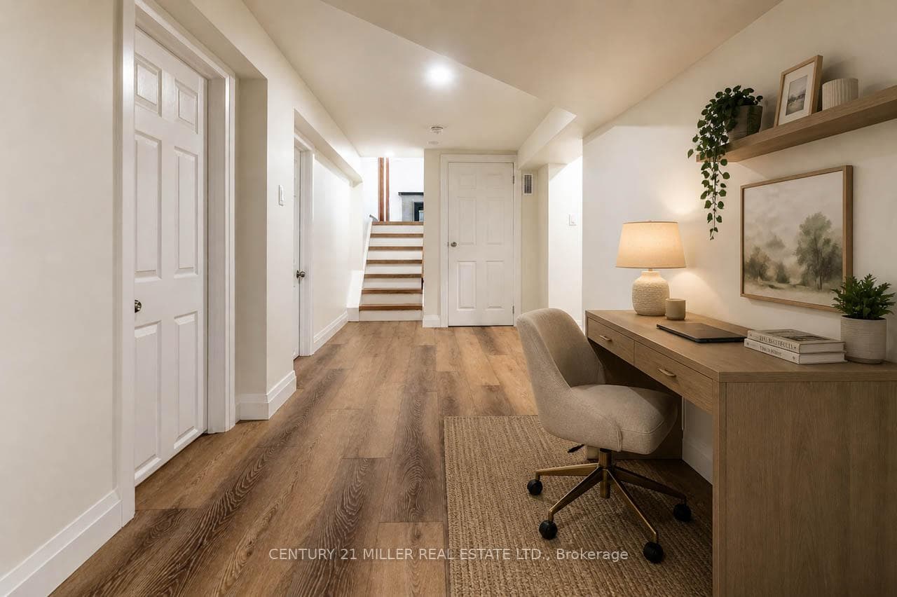 477 Valleyview Crescent Unit B photo 9