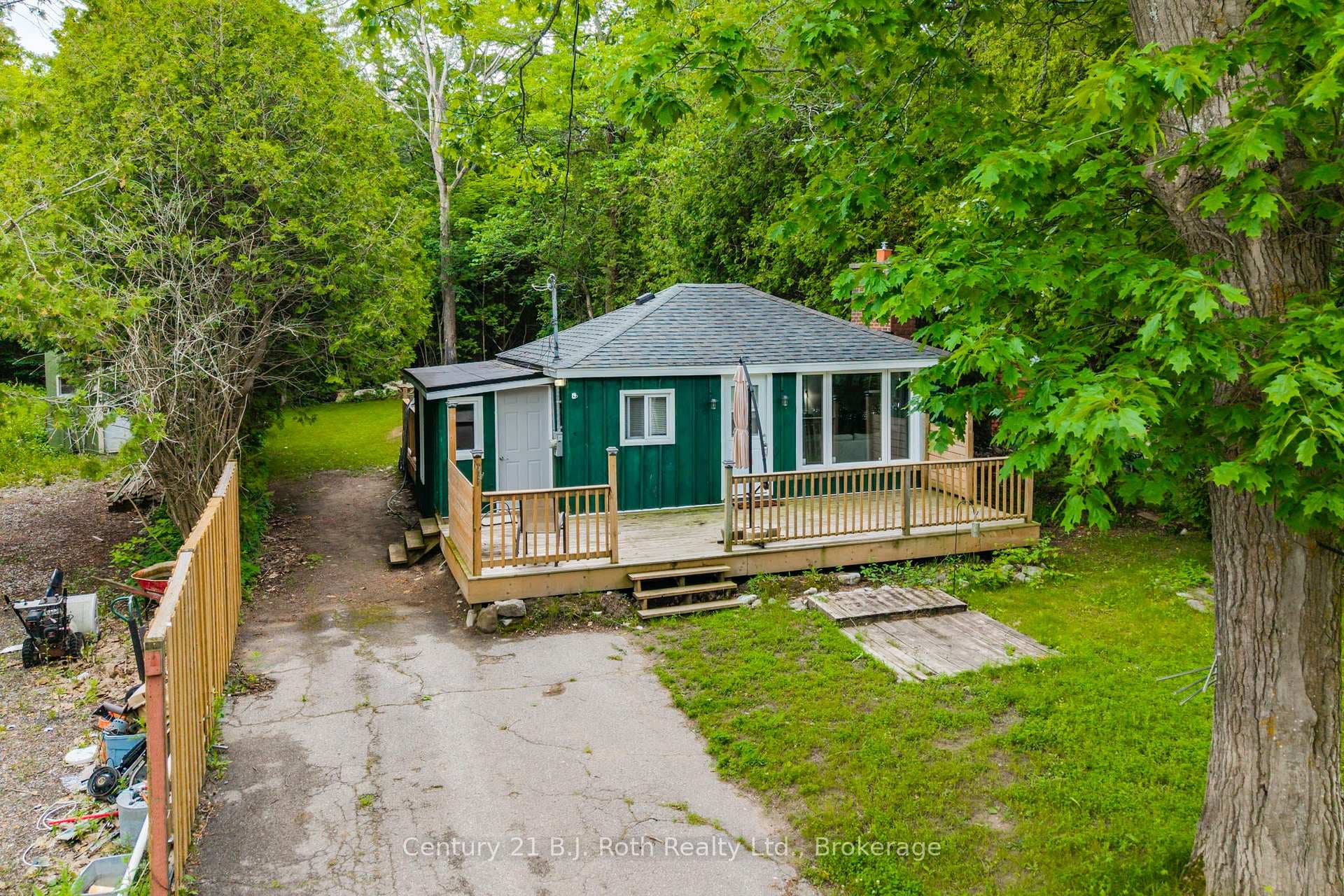 23 Earldom Boulevard photo 2