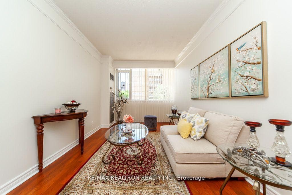 555 Yonge Street Unit #309 photo 10
