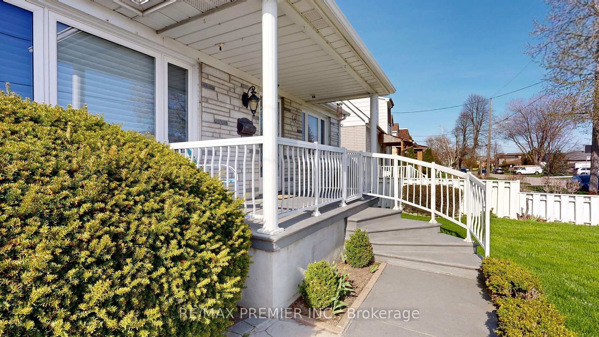 14 Beckett Avenue photo 4