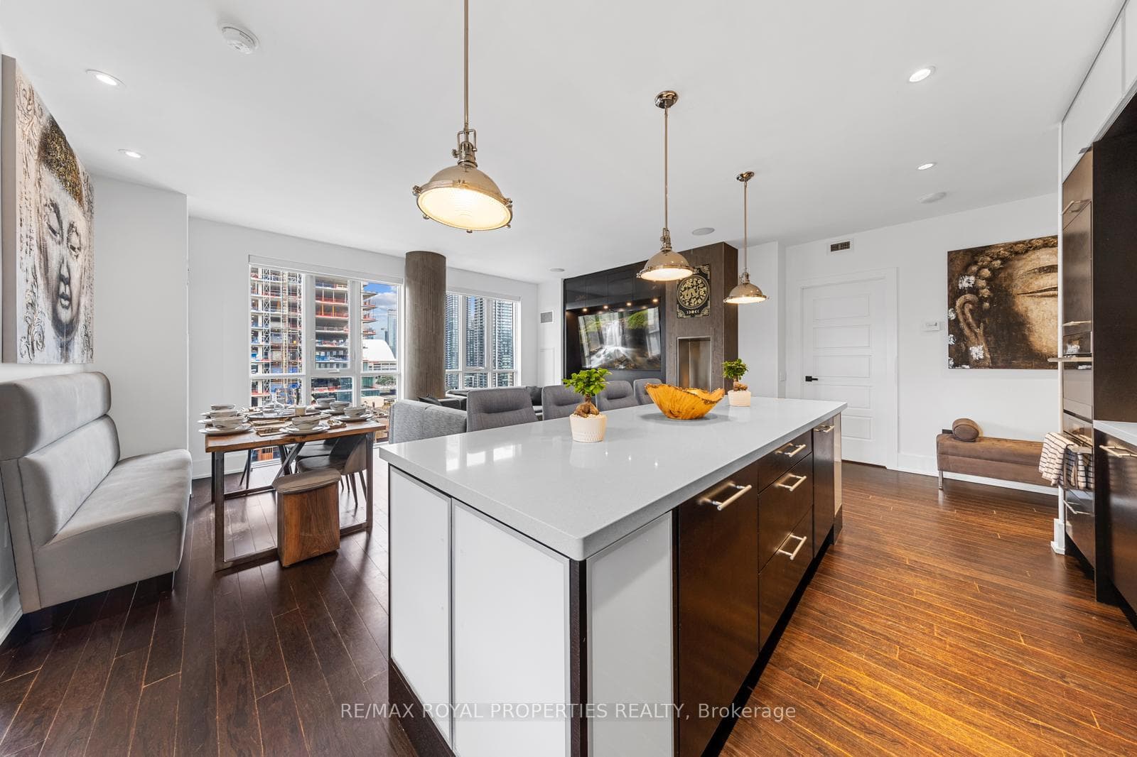 560 Front Street Unit PH24 photo 9
