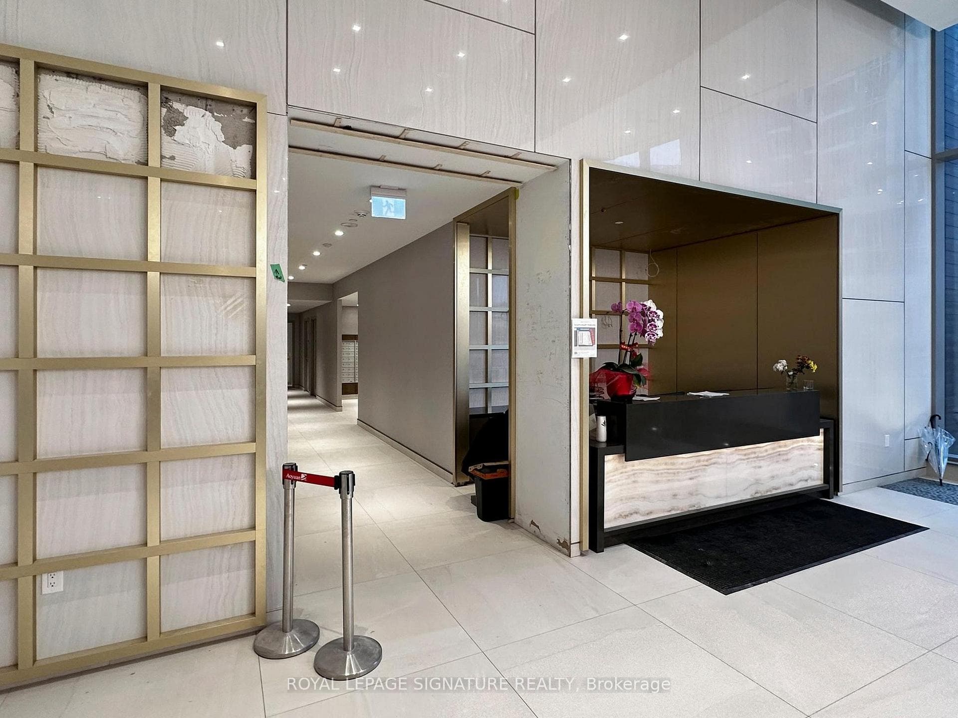 8 Olympic Gdn Drive Unit S608 photo 3
