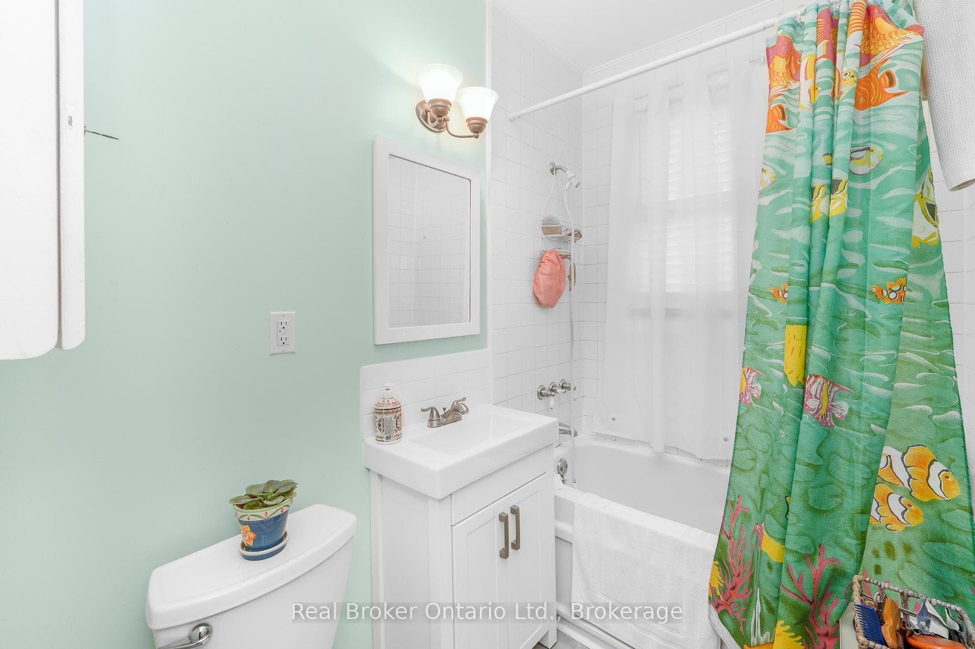 295 Keswick Court photo 12