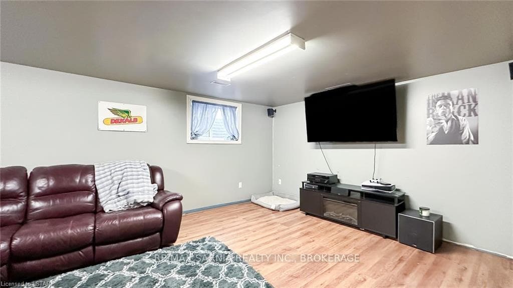 6234 TOWNSEND Line photo 33