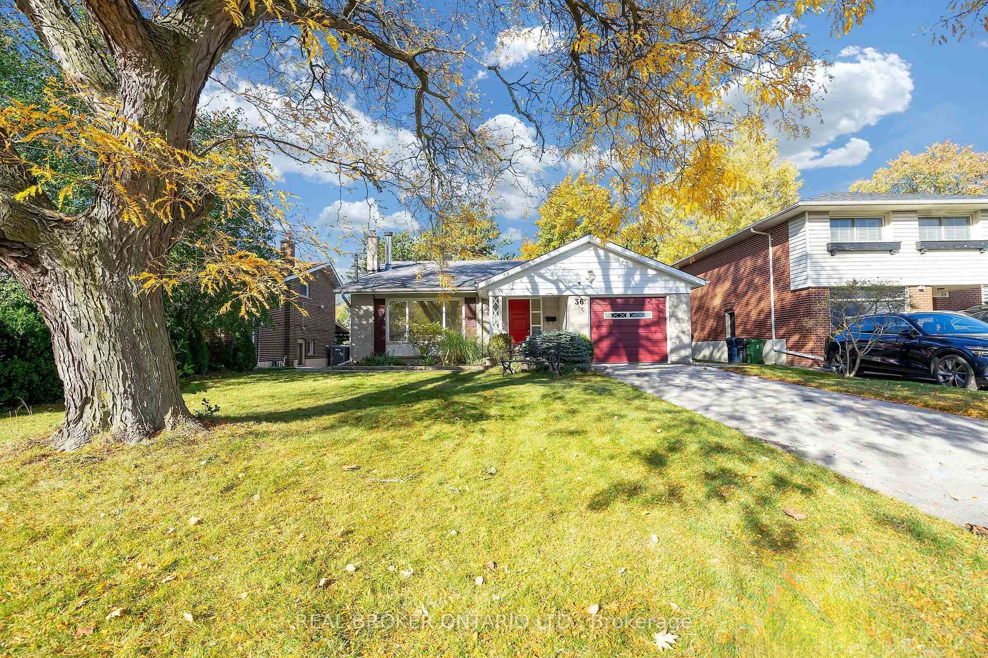 36 Marthclare Avenue photo 2