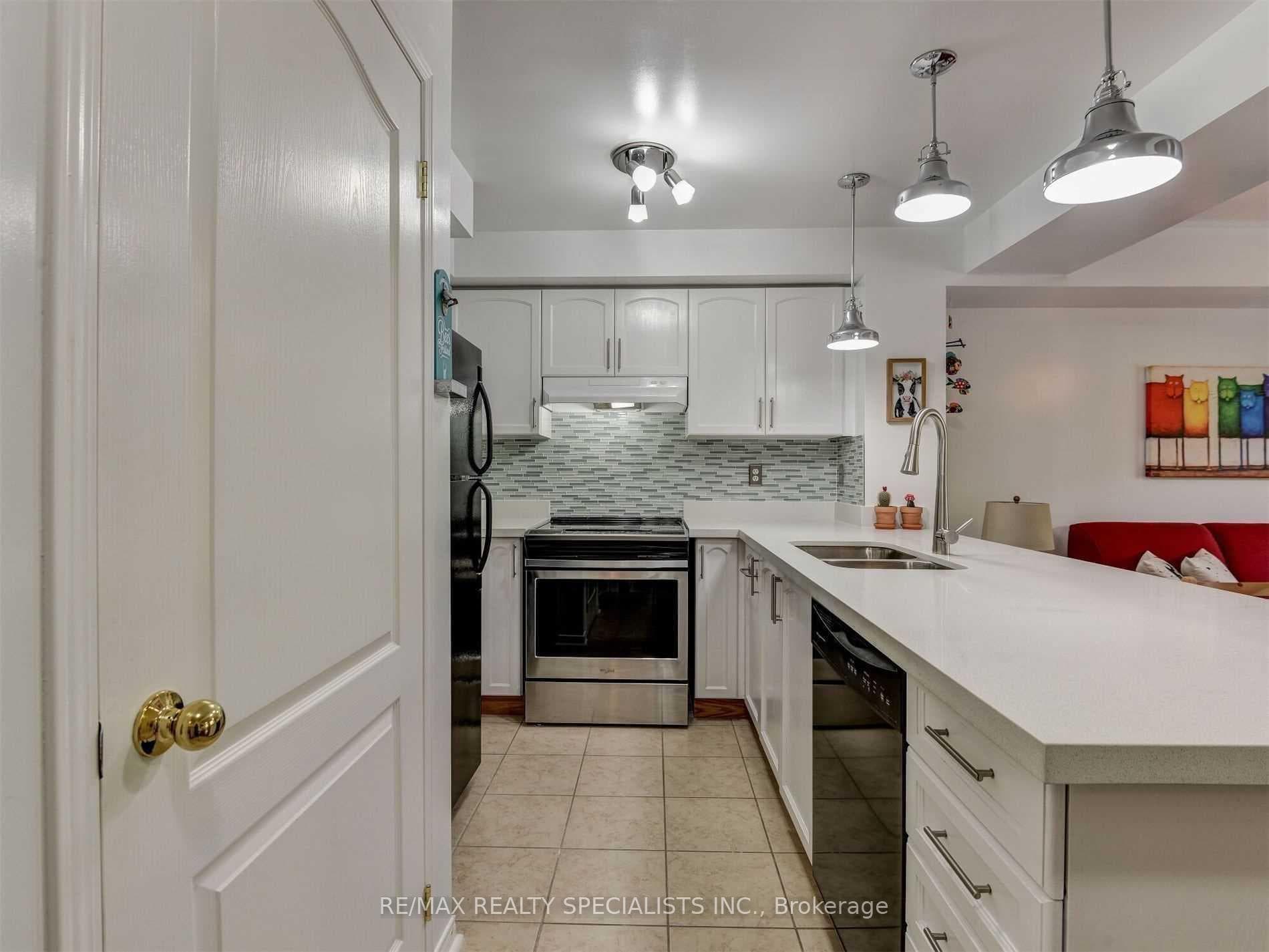 3250 Bentley Drive Unit 49 photo 4