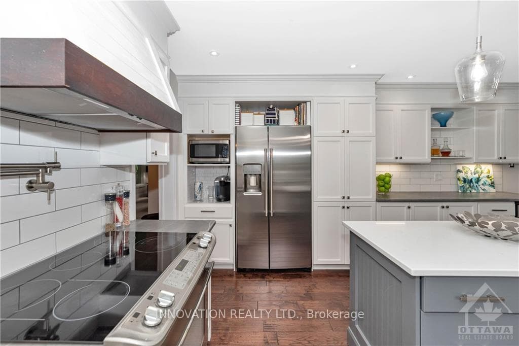 8 WELDALE Drive photo 7