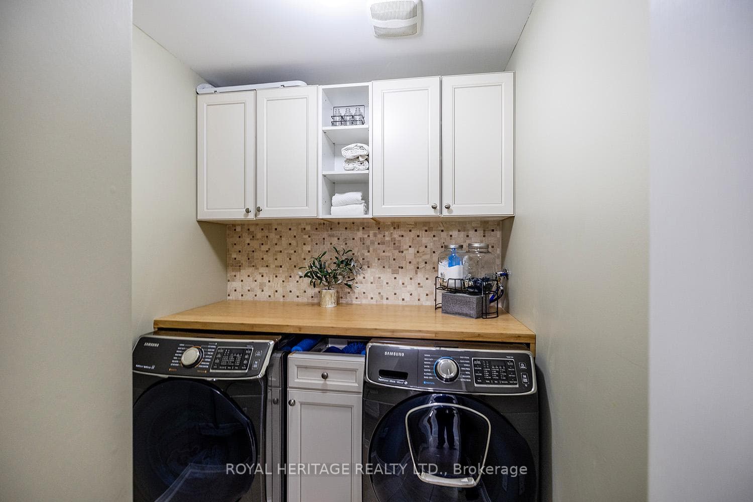 1302 Whitelaw Avenue photo 19