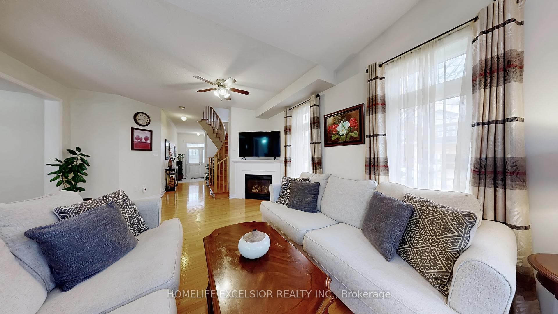 2 Wellsprings Drive photo 1