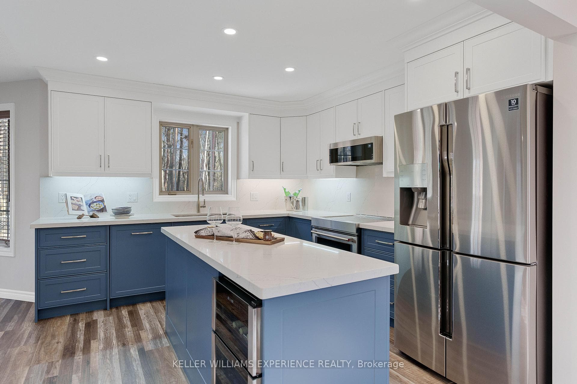 28 GABLES Way photo 10