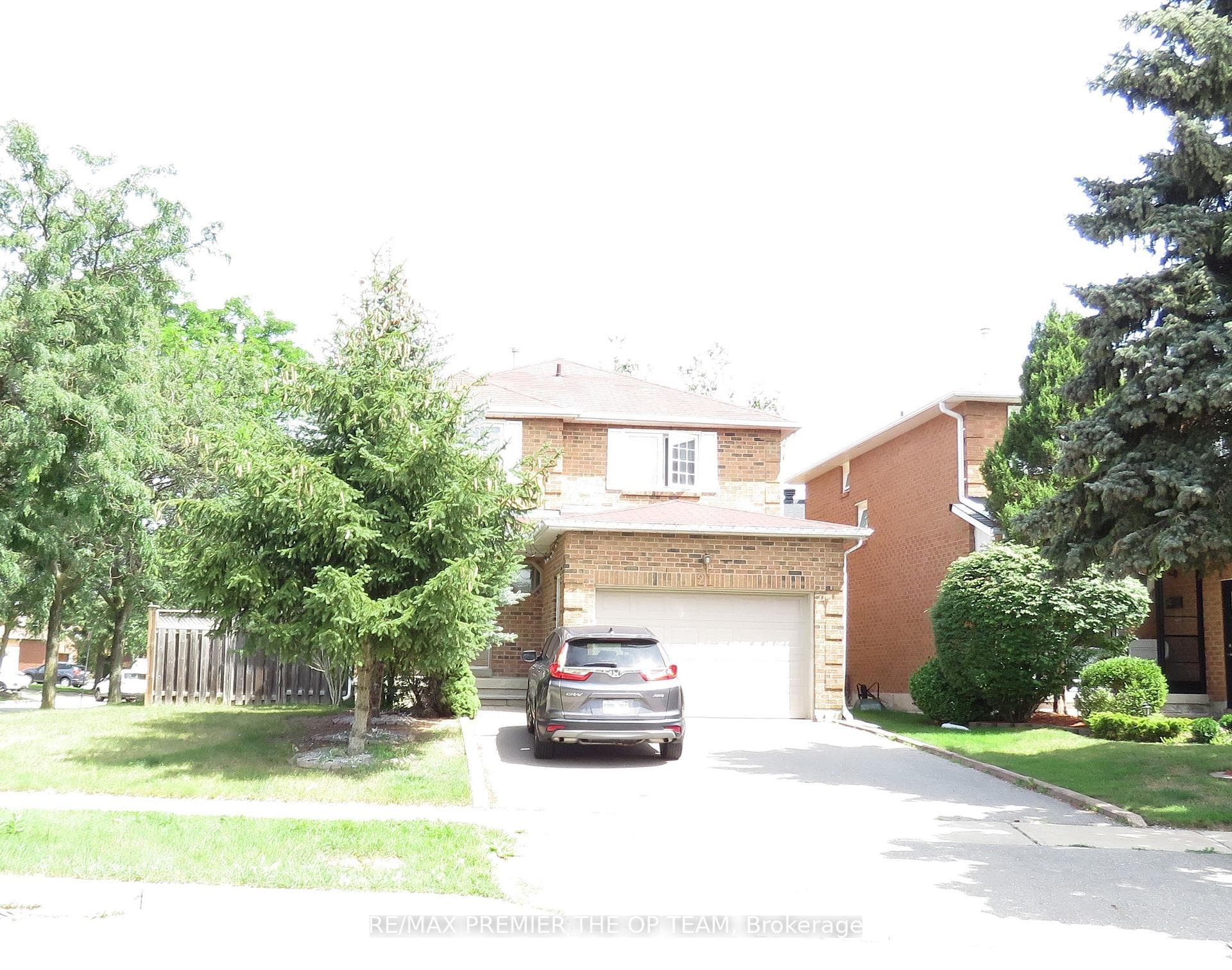 21 Pentland Crescent photo 2