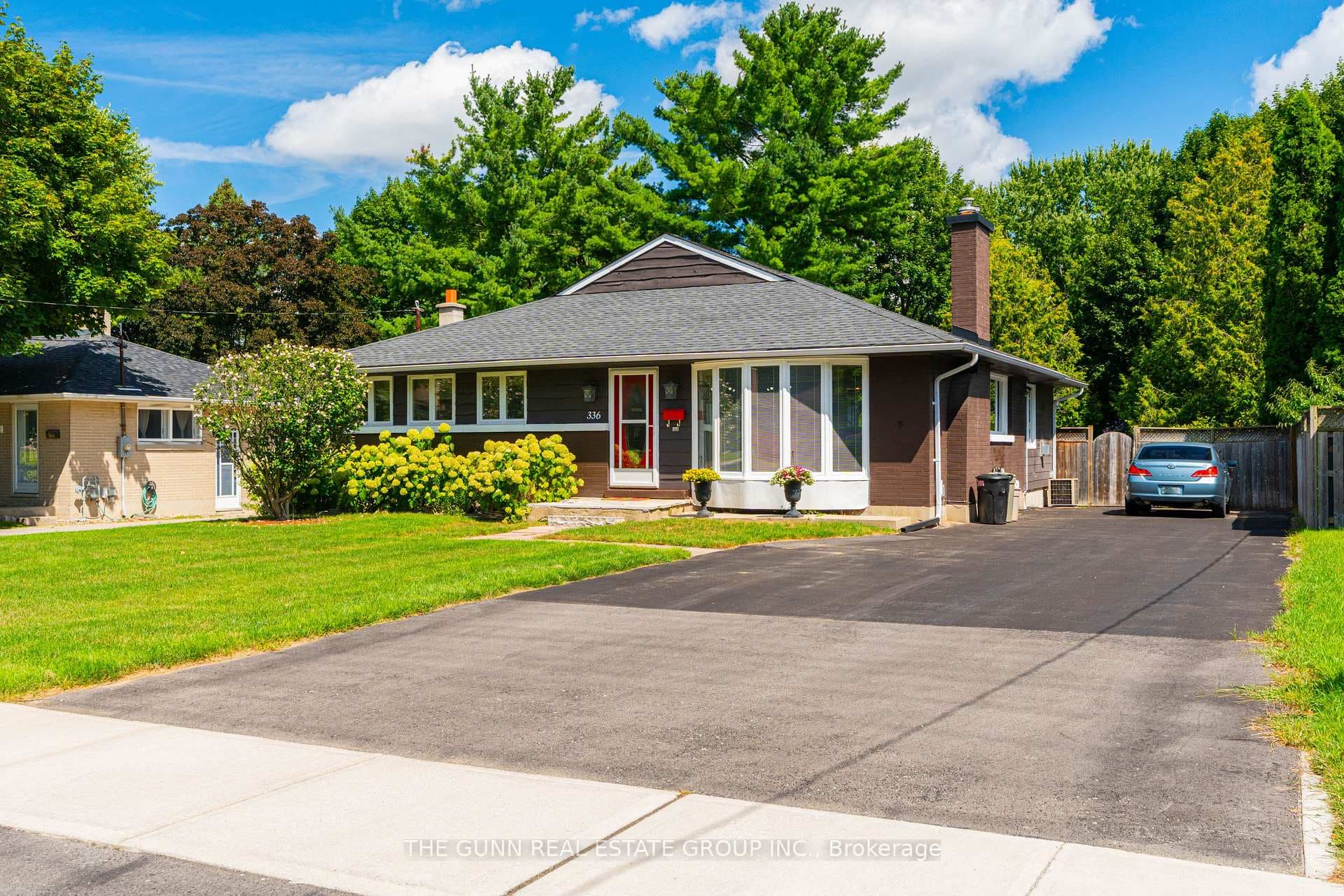 336 Griffith Street photo 1