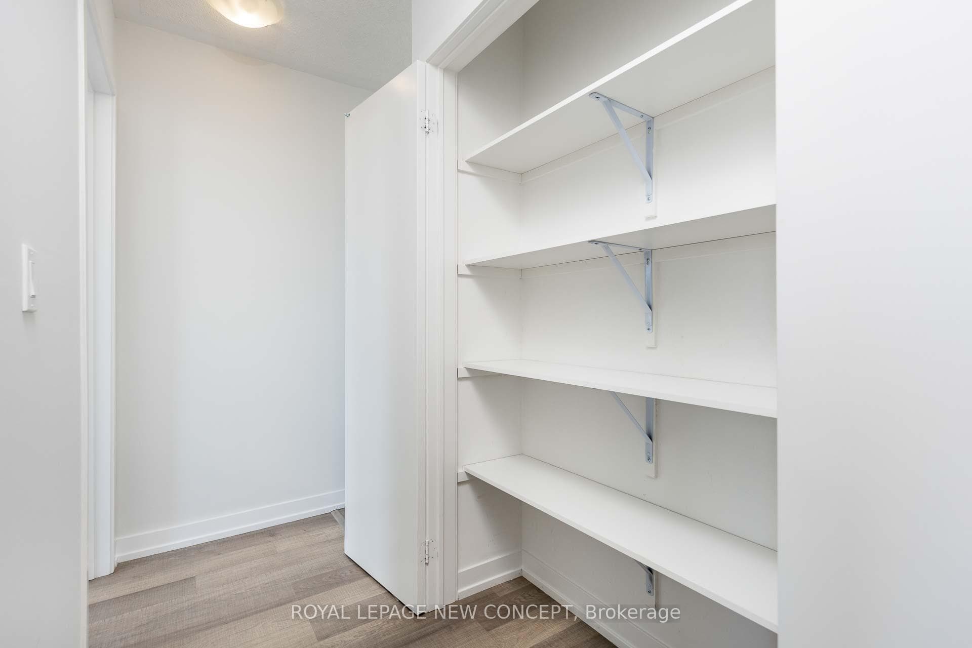 265 Harding Park Street photo 30