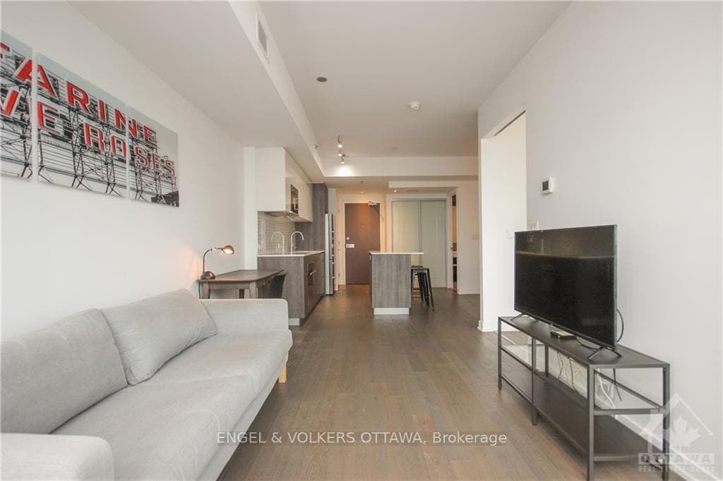 199 SLATER Street Unit 2008 photo 6