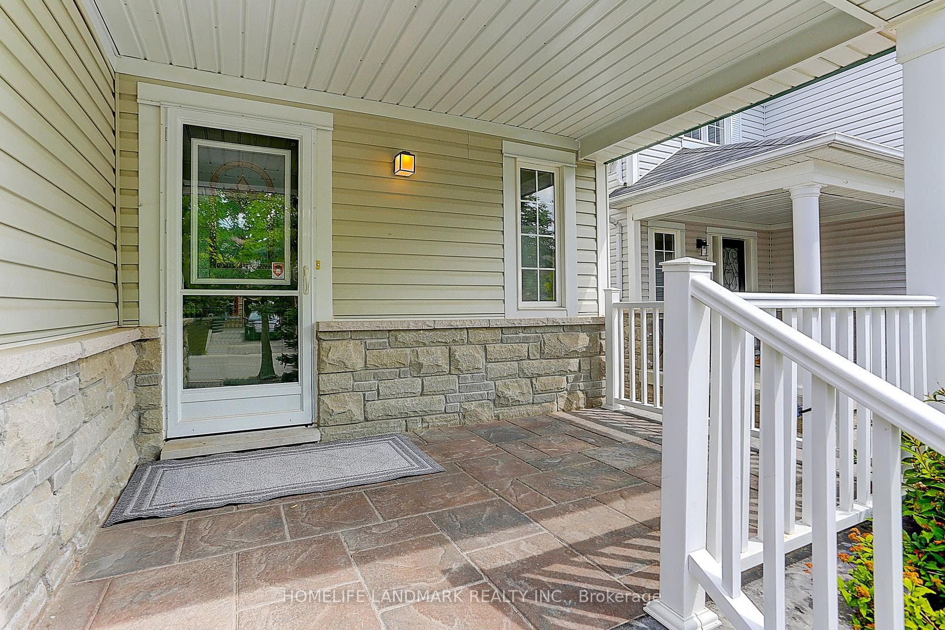 4 Sinden Drive photo 5