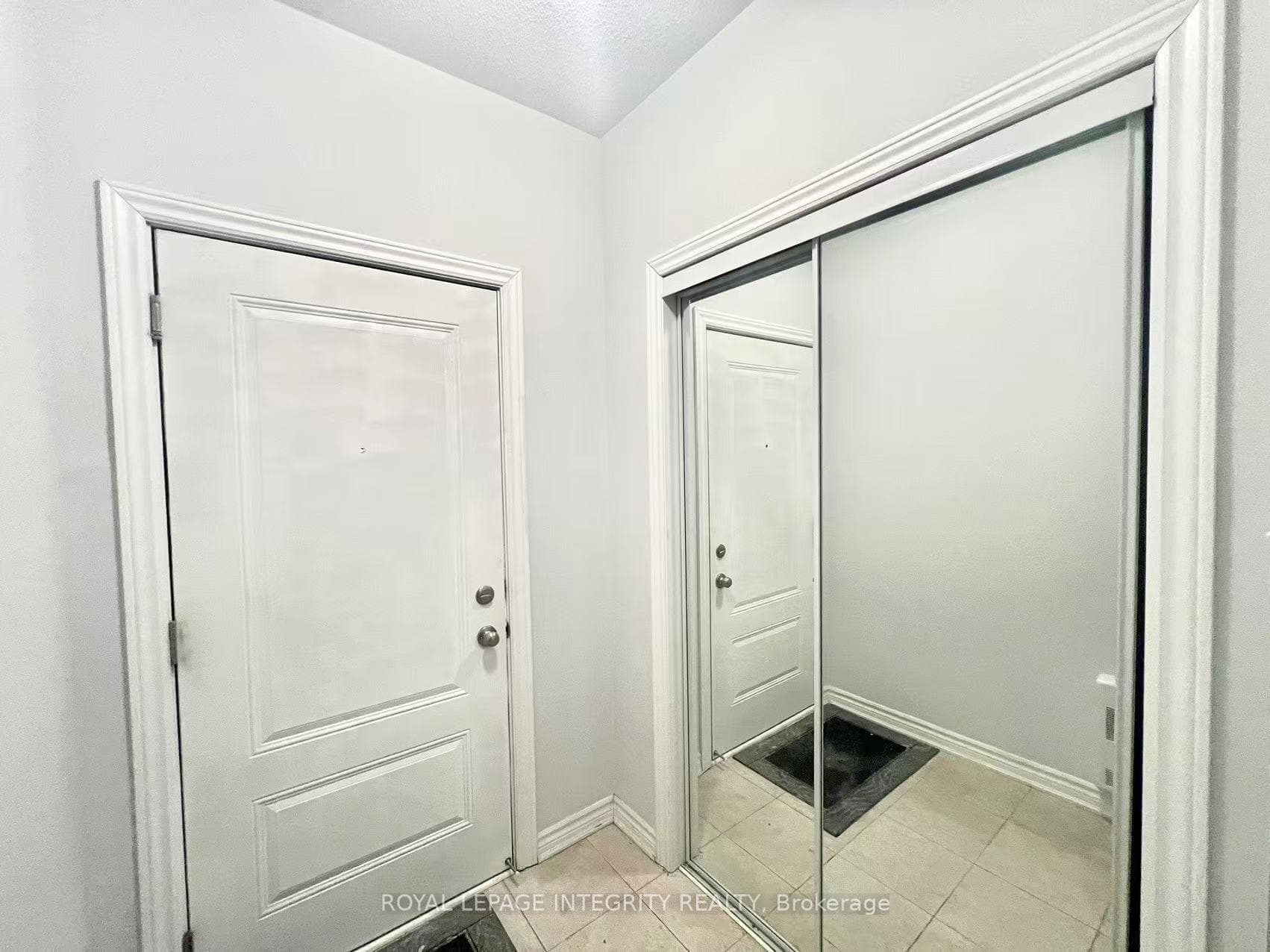 848 ATLAS Terrace photo 3