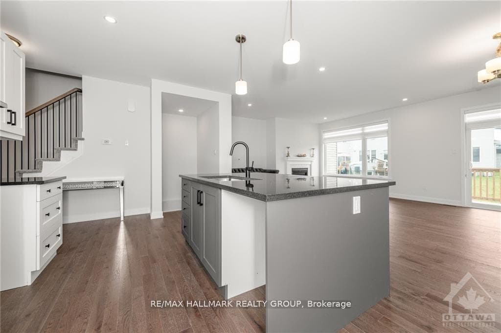 115 THOMAS Street photo 11