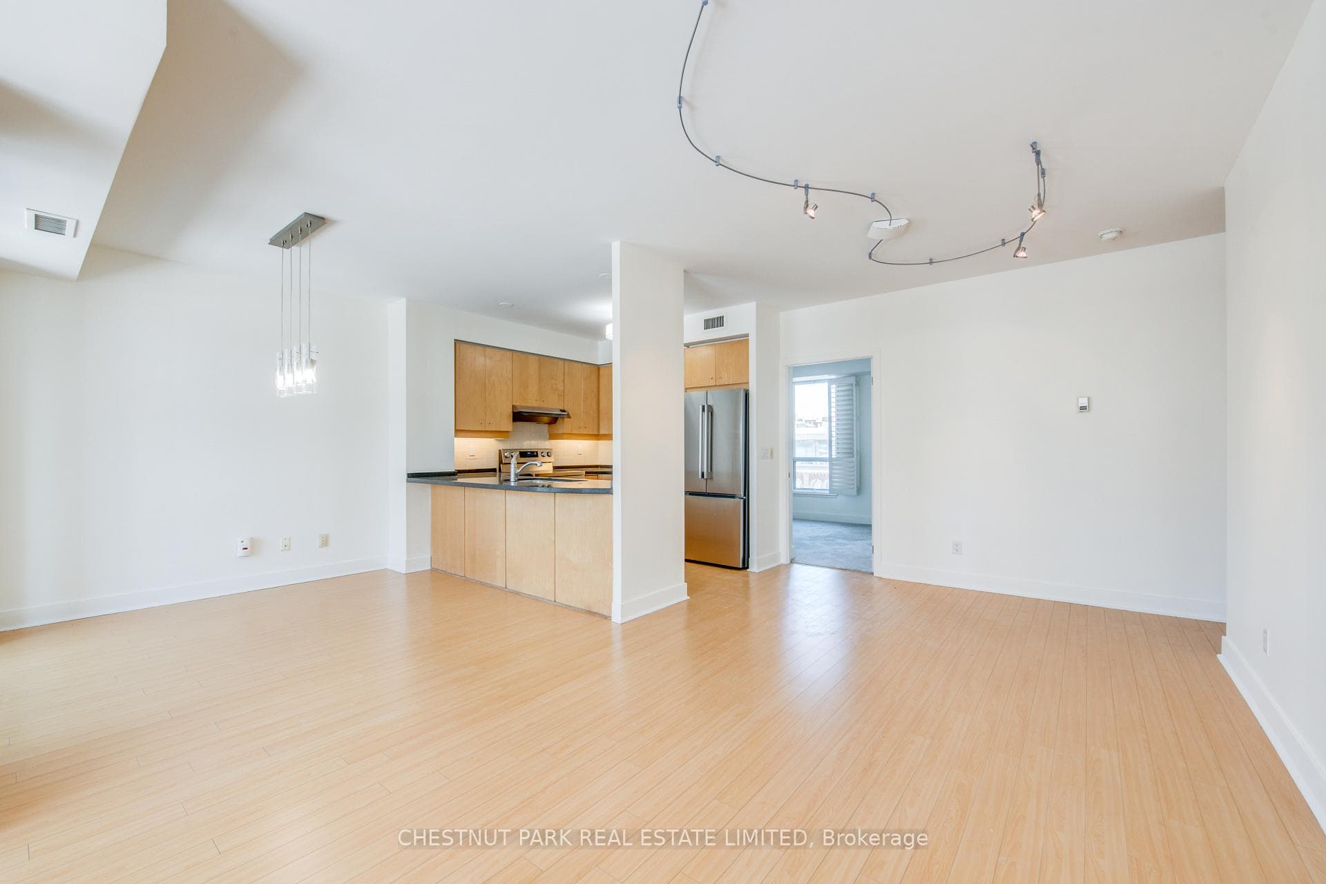 168 King Street Unit 712 photo 8