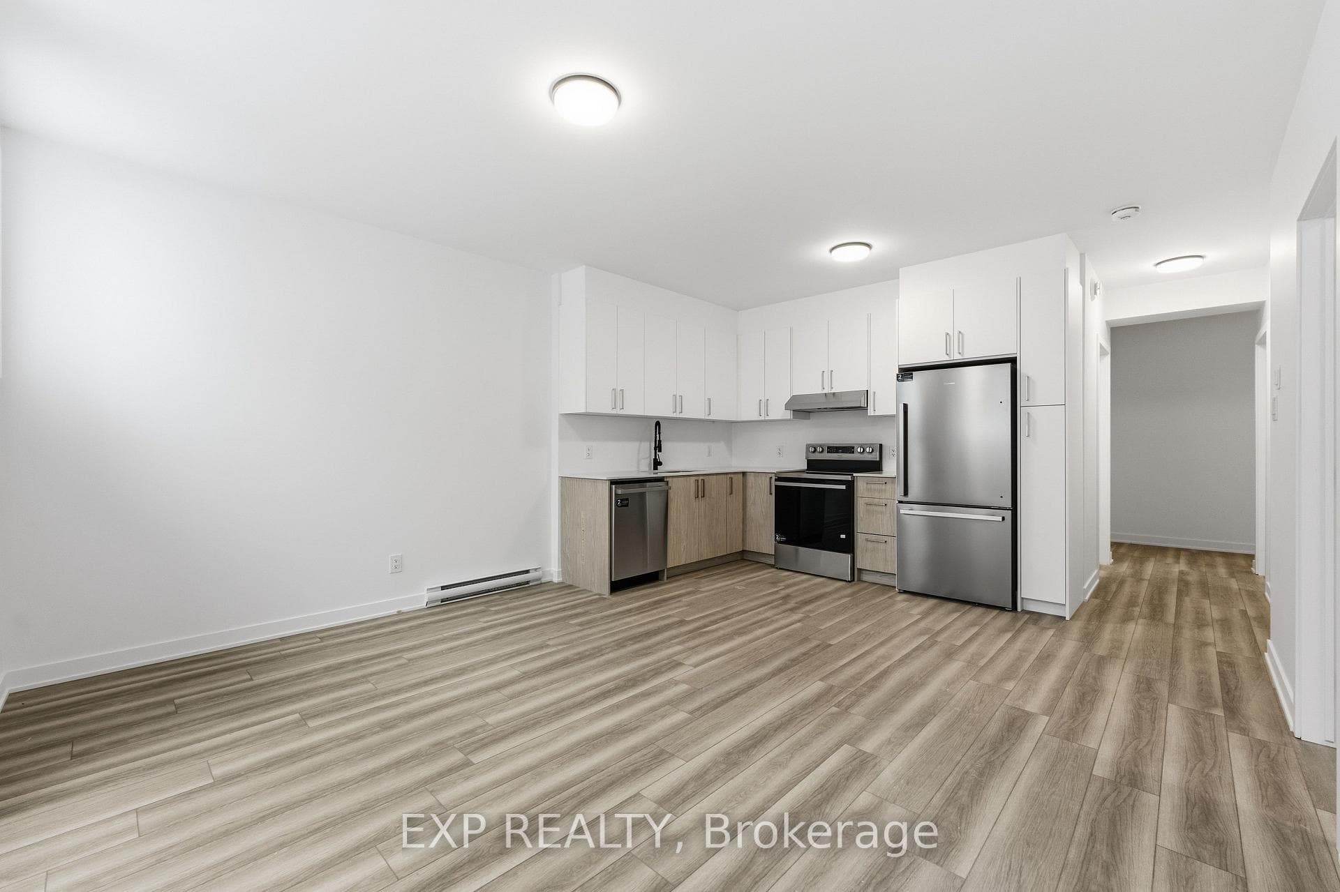 1373 Louis Lane Unit C photo 4