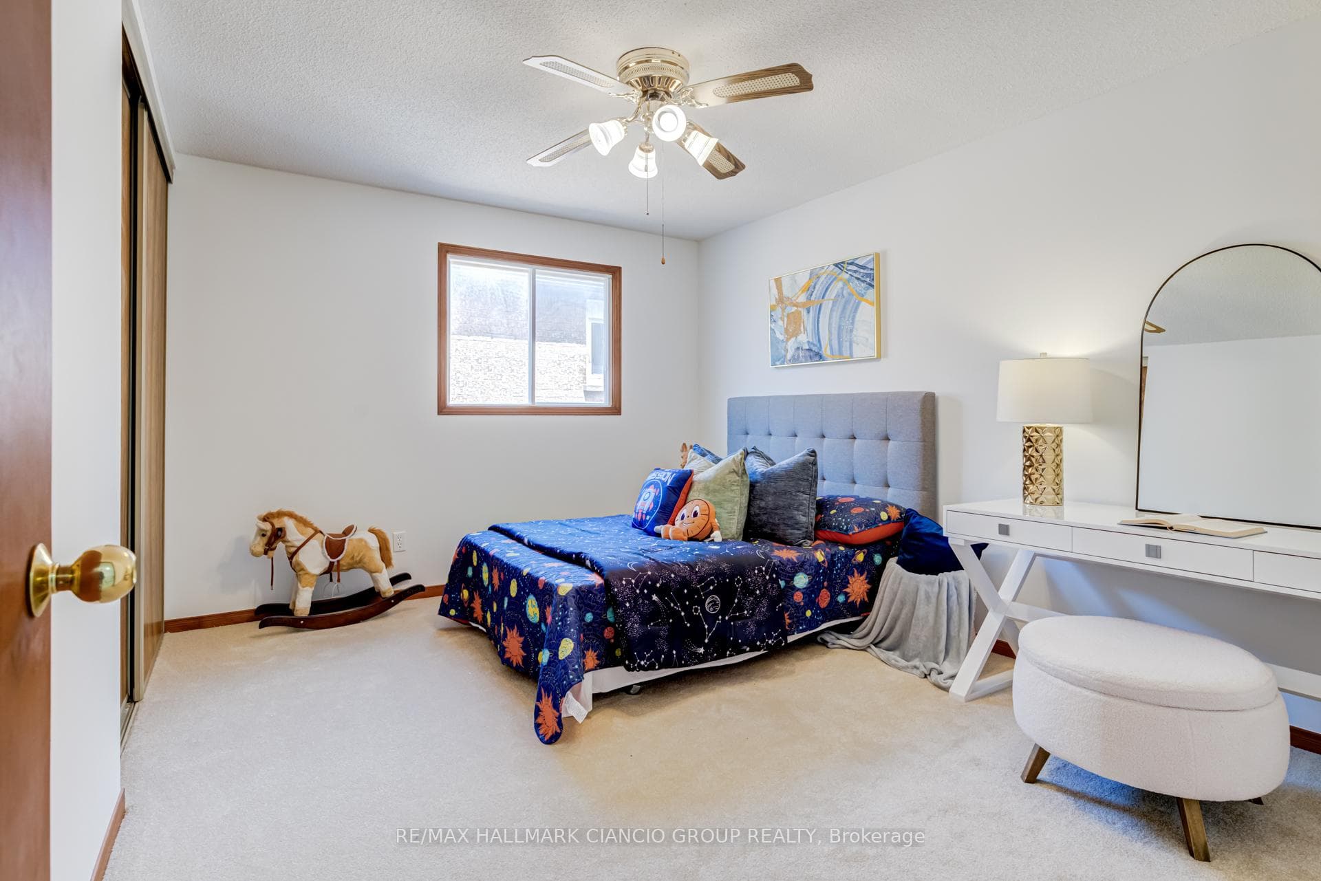 4750 Antelope Crescent photo 20